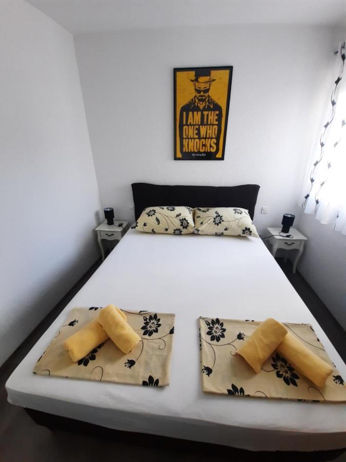 Apartman The Godfather Lejlighed Makarska Eksteriør billede