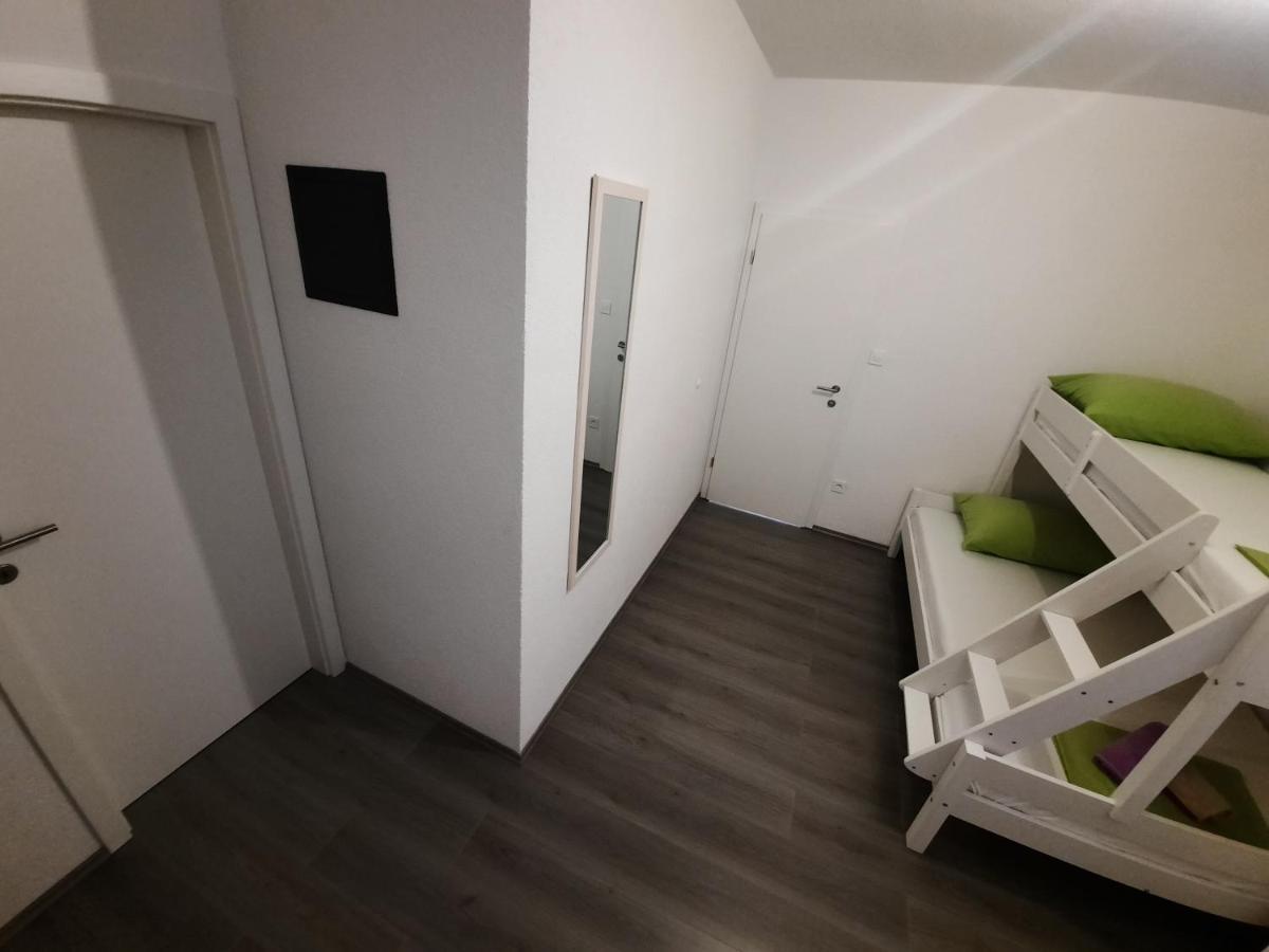 Apartman The Godfather Lejlighed Makarska Eksteriør billede