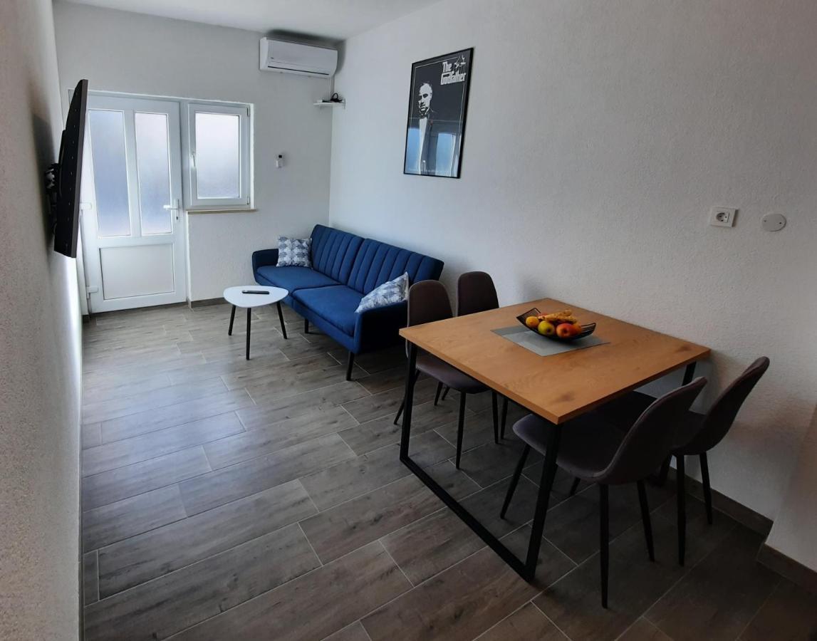 Apartman The Godfather Lejlighed Makarska Eksteriør billede