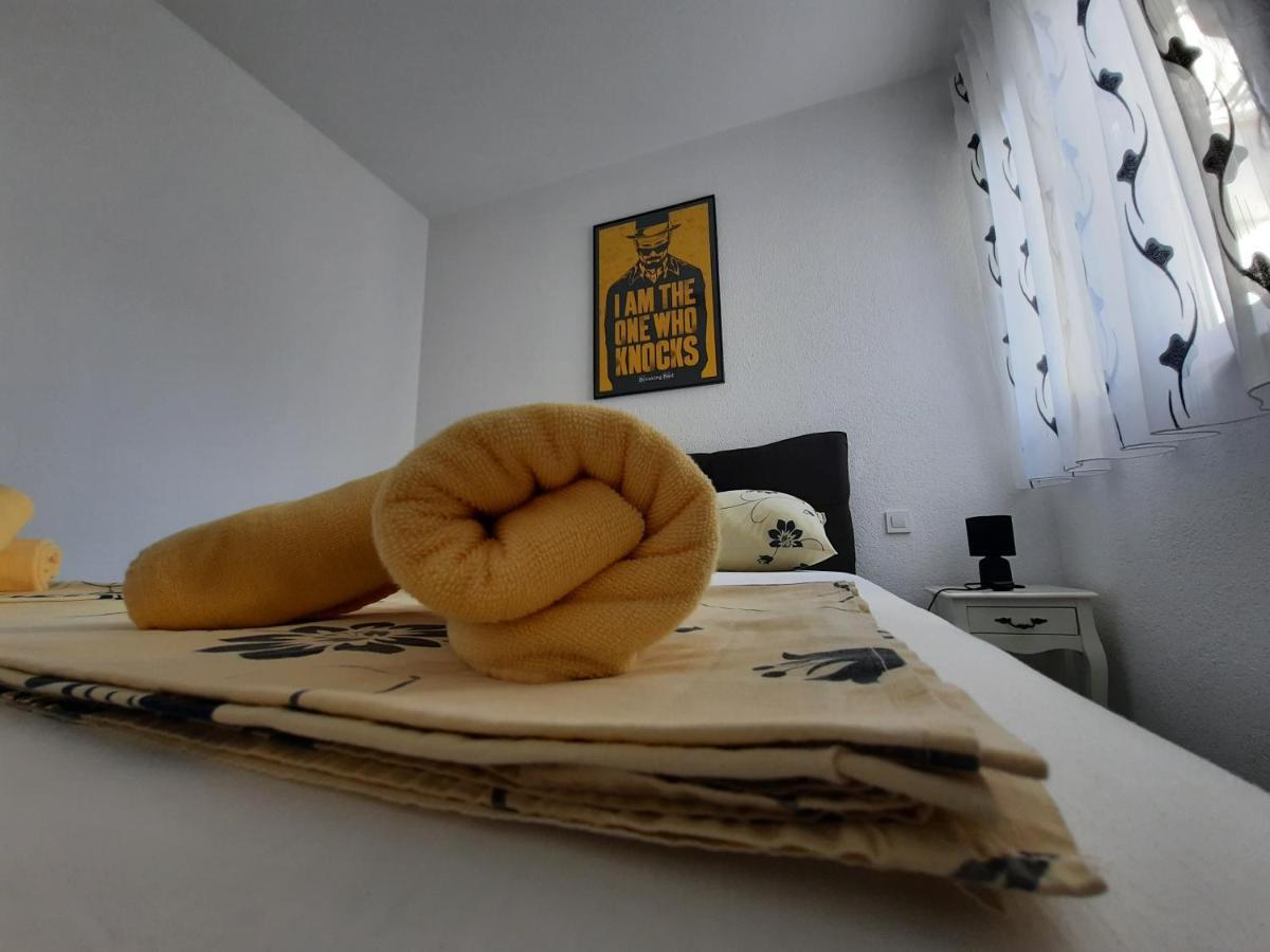 Apartman The Godfather Lejlighed Makarska Eksteriør billede